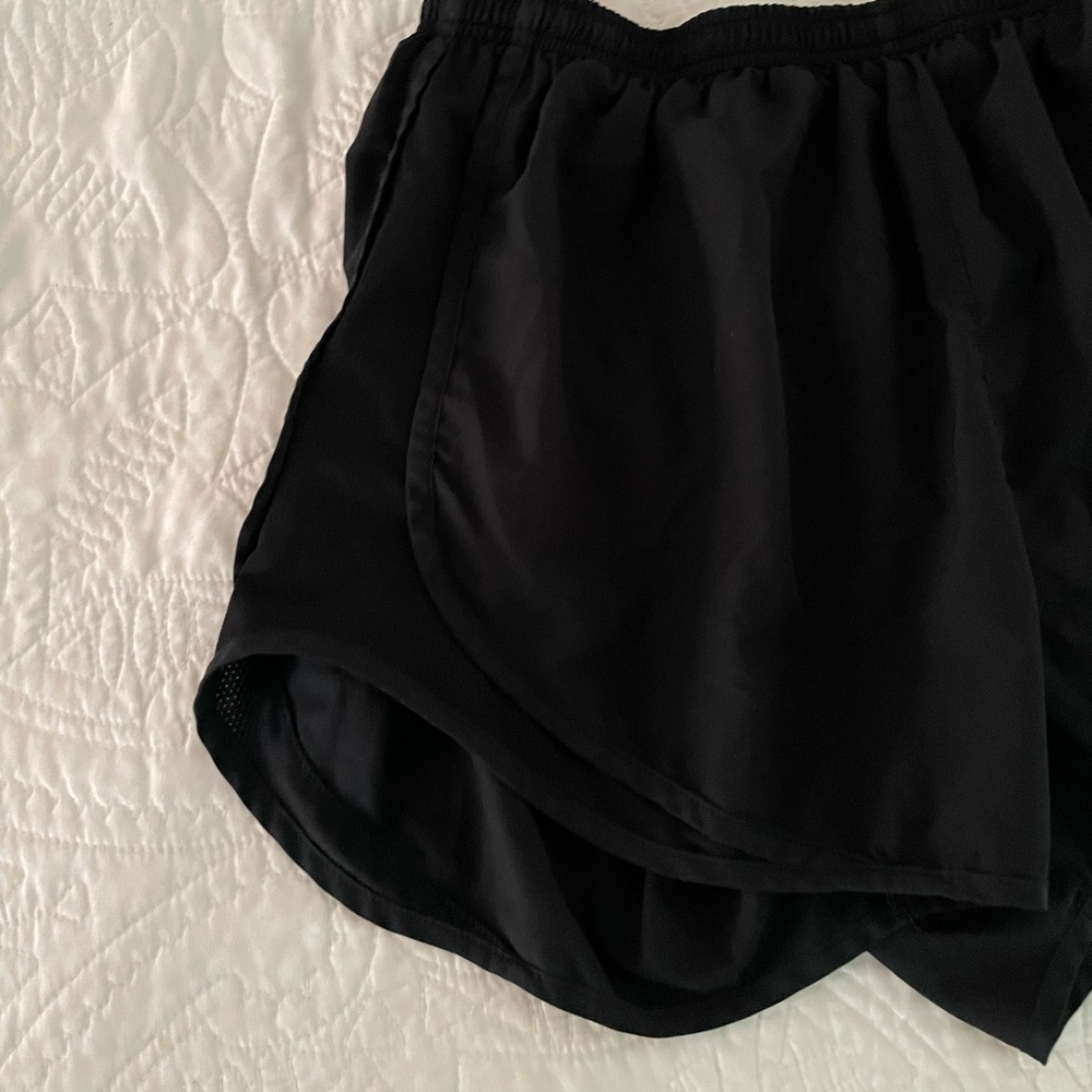 All Black Nike Dri-Fit shorts - Picture 3 of 5